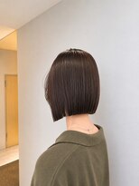 フォト 新宿三丁目(foto)&nbsp;髪質改善縮毛矯正地毛風ストレート切りっぱなしボブ