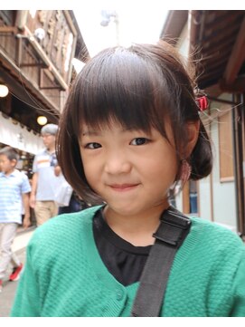 アルファーカット イチノハシ(ALPHACUT ichinohashi) 耳掛けボブ