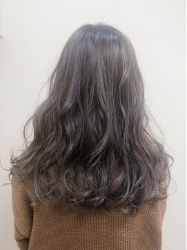 モ ディープ 泰夢(mo’Deep 泰夢) シルキーベージュ×バレイヤージュ