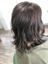 ヘアーサロンブラン(hair salon blanc) オリーブベージュ