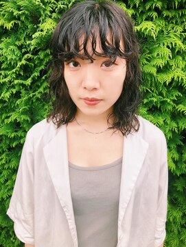 リヤン(Lien) カーリーヘア