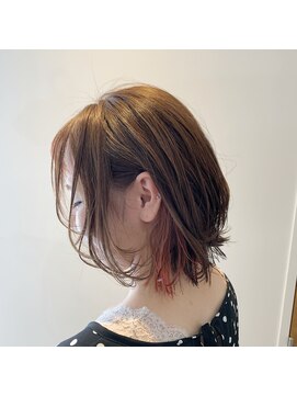 アノネ(anone) さりげない大人女子のインナー&イヤリングカラー