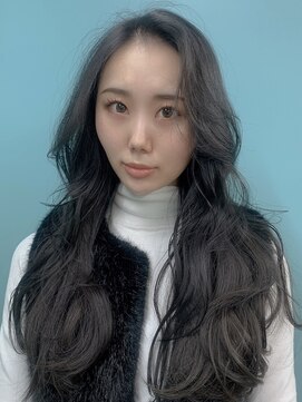 リーホリエ(Lee Horie) 韓国風ヘアー