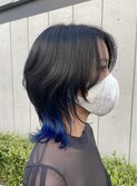 ＊ミディアムウルフレイヤーカット×インナーカラーブルー青