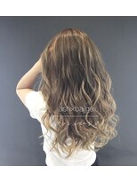 バトー(bAteAu)&nbsp;ホワイト、グラデーション、ダブルカラー、ハイライト、エクステ