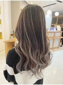 20代30代大人ハイライト×モカベージュ×オイルグロスカラー