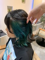 シードバイシャムロック(SEED by Shamrock)&nbsp;星川指名　インナーカラー　ターコイズグリーン