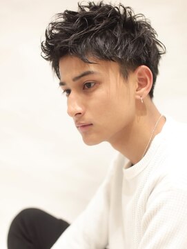 レイリー 原宿 表参道(Rayreee) 20代30代40代◎黒髪ツーブロックアップバング