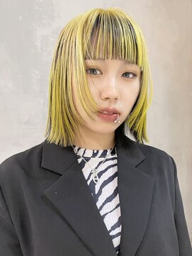 アルバム 渋谷パルコ(ALBUM) イエローアンブレラカラー_グレーベージュレイヤーロング_49369