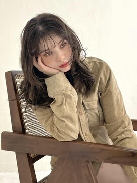 フェメ 立川(PHEME) シースルーバング/顔まわりレイヤー