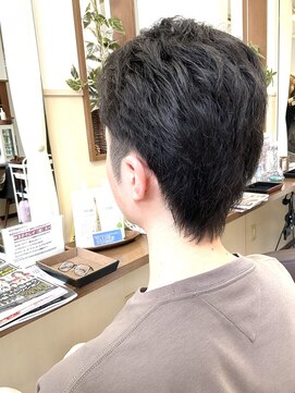 コアフィールフィス(COIFFURE fils) 【見附　今町】サイド刈り上げ　爽やかアップバング