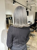 ザ オーダー(THE ORDER)&nbsp;シルバーグレージュカラー/寒色カラー/髪質改善トリートメント