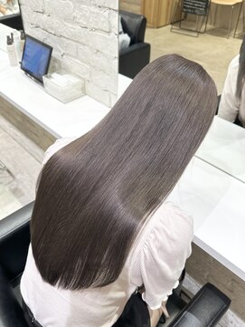 フリーラ 表参道(freera) アッシュグレージュ　艶髪　ラベンダーブラウン