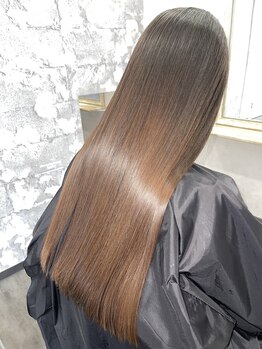 ヘアーサロングランデ(HAIR SALON GRANDE)の写真/【名古屋/亀島】髪のダメージや広がり,パサつきも指通りなめらかで毛先までしっとり潤うツヤ髪に♪