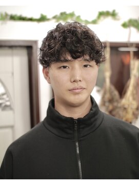 リッカ(RICCA) メンズパーマ　シャドウパーマ　マッシュパーマ　ツイスパ