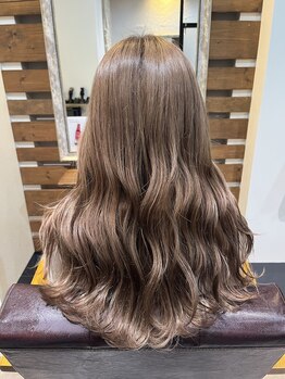【天神/10時～21時営業】リーズナブル×ハイクオリティ！なりたいを共有し、理想のヘアスタイルを実現