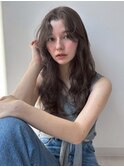 ナチュラル抜け感 ロングヘア 透明感カラー 小顔カット