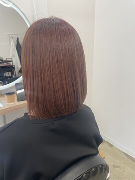 シキ サカイテン(SHIKI) ツヤ感ピンクブラウンボブ