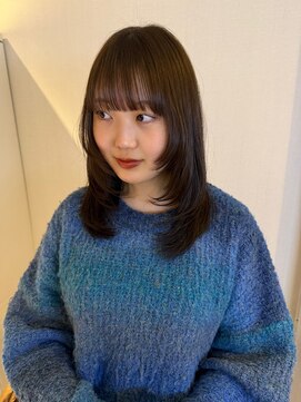 アム(amu) ミディアムレイヤー/ミディアムヘア/前髪カット