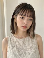レブル(Re BuLL)&nbsp;ぱつんとラインが可愛いミディアムボブ