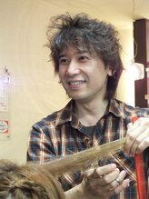 オージース ヘアーアンドトータルビューティー(O ZIES Hair&Total Beauty) 片山 聖三
