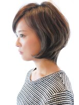 レウナ 外苑前(Reuna)&nbsp;黒髪でも可愛く決まるひし形ショートボブ