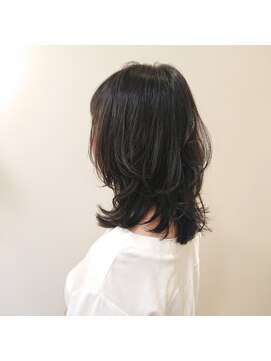 エムズキュラティフ(e'mZ Curatif) emZ Curatif◆山内望未◆ウルフ　ひし形シルエット