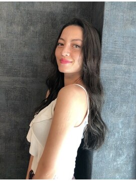 シーク 天神(SEEK) 【SEEK 松尾菫菜】