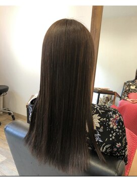 シス(sisu) 【髪質改善トリートメント】