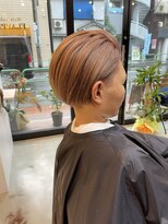 フラッパー(FLAPPER) ミルクティーピンクベージュ刈り上げツーブロックミニボブ