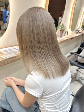 ヒビヲ(HIBIO) ハイトーンカラーミルクティーベージュケアブリーチダブルカラー