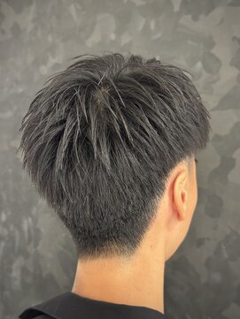 ヒロギンザ 大阪本店(HIRO GINZA) 前髪下ろしショートスタイル