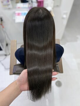 ハピネス 梅田茶屋町店(HAPPINESS) 韓国風/レイヤーカット/顔周り/顔まわり/髪質改善/ベージュ