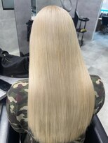 ルイス(L'wis) ホワイトブロンド 渋谷 ブリーチ 学割