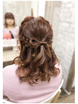 ヘアセット専門店 ナゴミ 池袋店(nagomi) リボンハーフアップ
