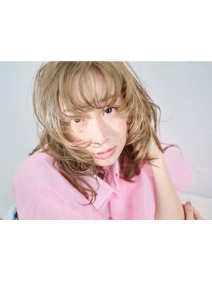 ヘアサロン版ベストコスメ3年連続1位のイノアカラー取り扱い♪みずみずしく毛先まで潤いのある髪に◎