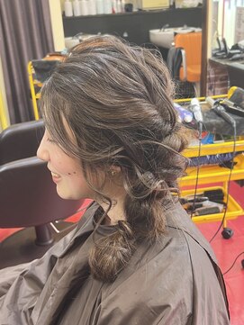 ガラ(GALA) ヘアセット