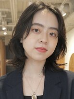 ノイカーム(noi Calm)&nbsp;顔周りレイヤーカットグレージュカラーくびれボブショートカット