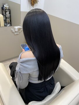 シュヴーブリヤン(cheveux brillants) 【美髪縮毛矯正で作る再現性100%な艶髪】艶髪で清楚な後ろ姿に
