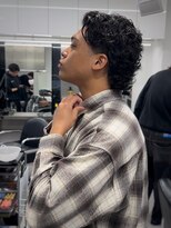 グルーマーズトウキョウ(GROOMER/S TOKYO)&nbsp;神保町韓国マッシュブルーブラックスペインカール無造作パーマ