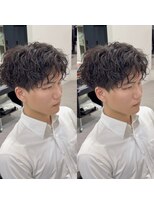 ブライト(BRIGHT)&nbsp;センターパートツイストスパイラルパーマ