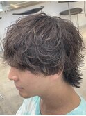 渋谷波巻きスパイラルパーマシャドウパーマメンズボブウルフ