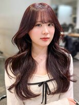 アルバム 新宿(ALBUM SHINJUKU) 顔周りレイヤーおくれ毛韓国ヘアロング_F30799