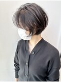 軽めまとまるショートボブ前髪長め