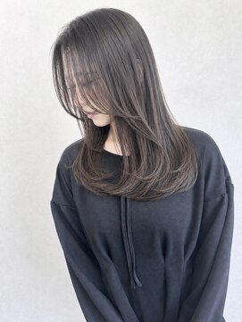 ルアナ(Luana) 【顔周りレイヤー*動きと抜け感】