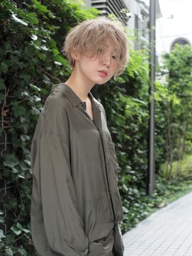 ネフ(NeF) ゆる下がりの無造作ショートボブ☆