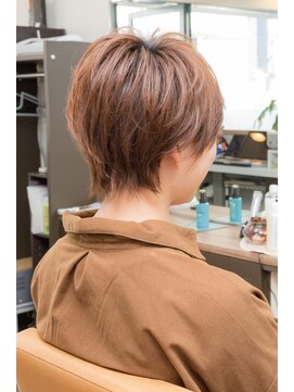 ヘアージャンティ(HAIR GENTIL) ベリーショート　【 耳掛け × ソフト ウルフ 】