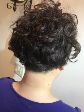 ナトゥーアベーネヘア(Natur Bene hair) パーマ風スタイル