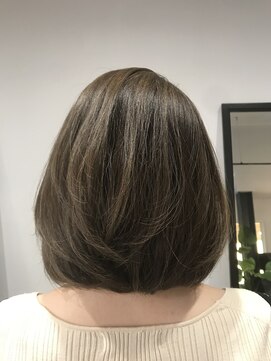 リベルタ(LIBERTA) ハイライト/ナチュラルデザイン/地毛にハイライト