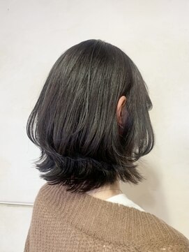 ランプ ヘアー(lamp hair) ダークグレージュ×ミディアムレイヤー/lamp 清水